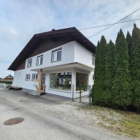 Bachblick * Kremsmünster